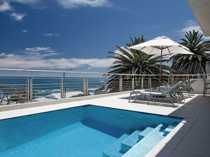 Blue Views Penthouse Beachfront Apartment With Pool